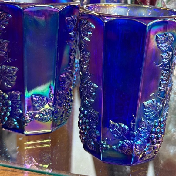 VTG Cobalt Blue Carnival Glass Grape Tumblers Set of 2 Iridescent Pressed Glass - Picture 5 of 5